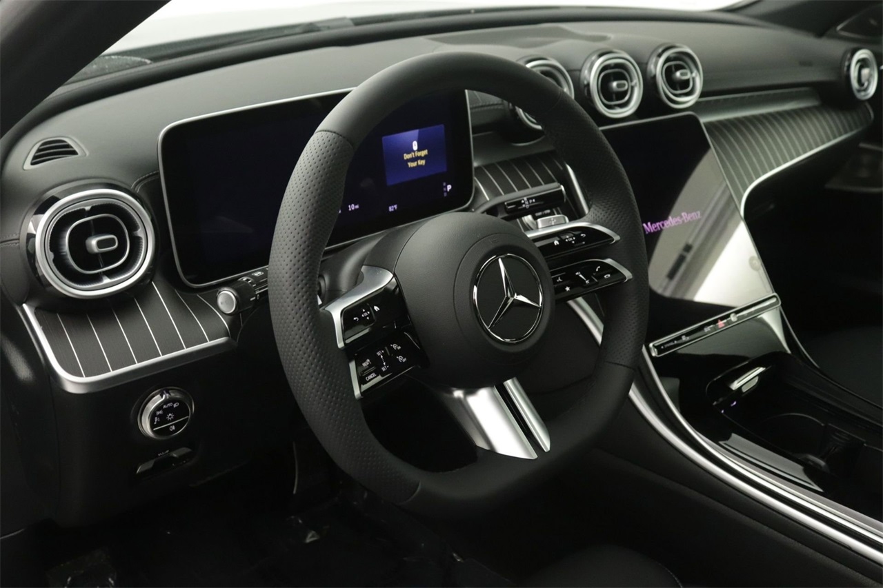 2025 Mercedes Benz C 300 photo 4