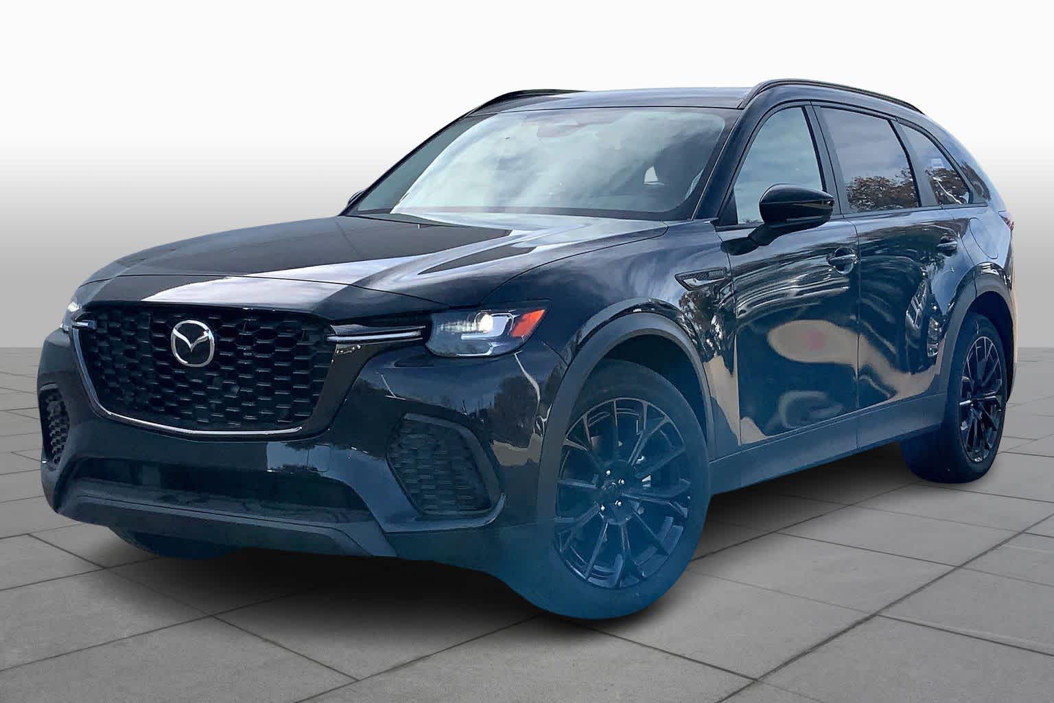 2026 Mazda CX-70 Preferred Package's photo