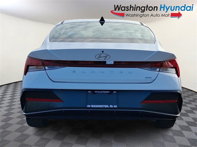 2025 Hyundai Elantra Hybrid Limited photo 4
