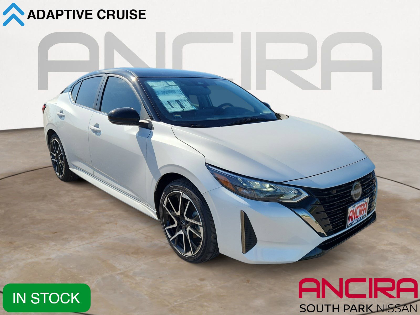 2025 Nissan Sentra SR's photo