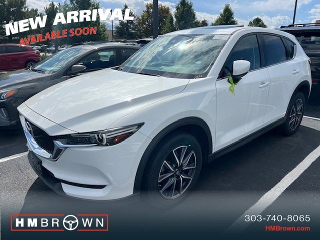 2017 Mazda CX-5 Grand Touring Select photo 2