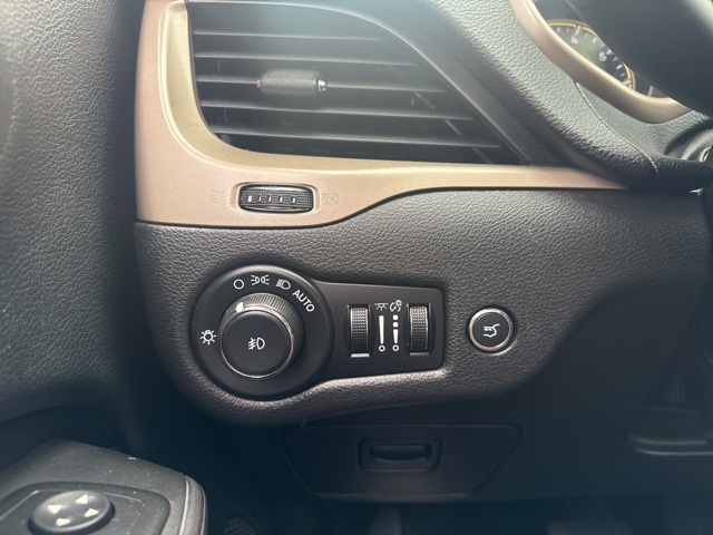 2014 Jeep Cherokee Limited photo 4