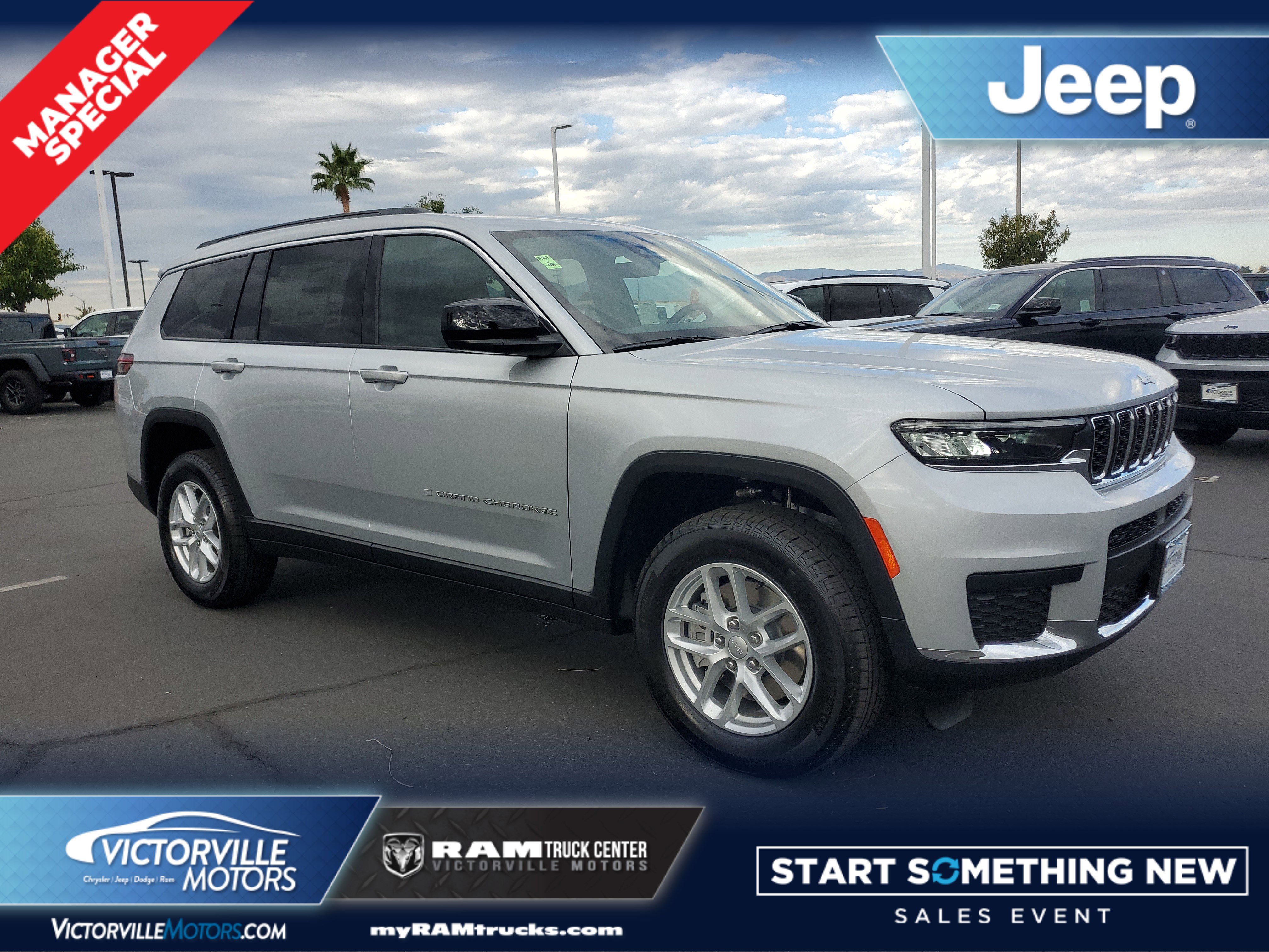 2025 Jeep Grand Cherokee L Laredo's photo