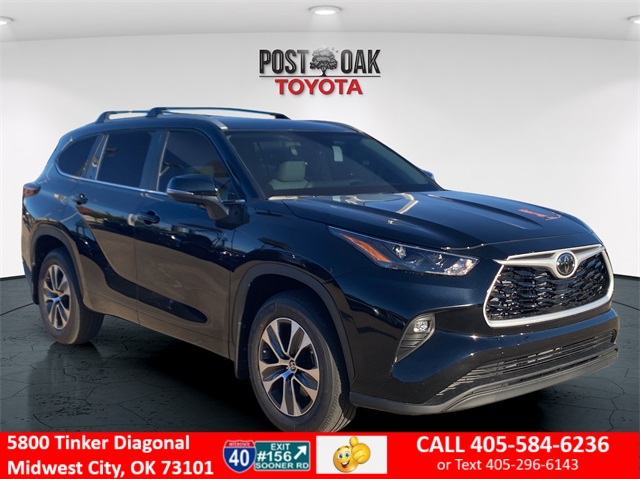 2026 Toyota Highlander XLE's photo