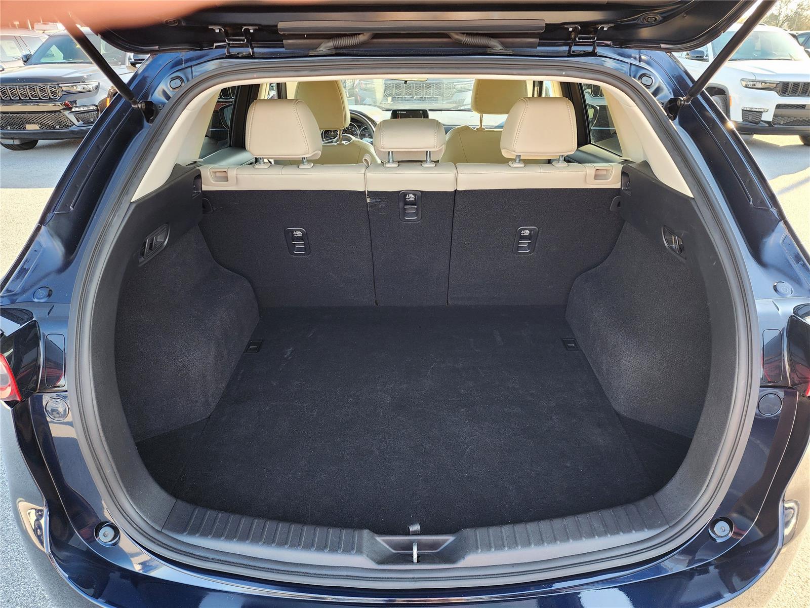 2019 Mazda CX-5 Touring photo 3