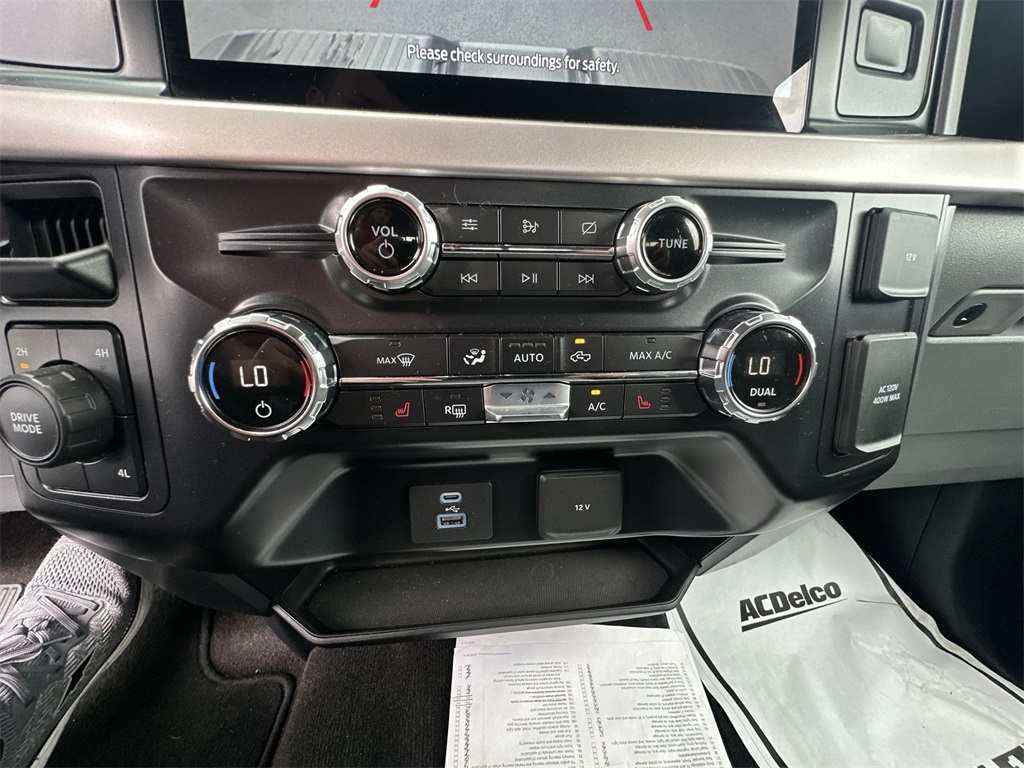 2021 Ford F-150 XLT photo 15