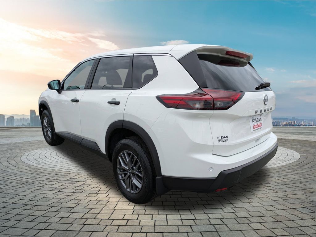 2026 Nissan Rogue S photo 3