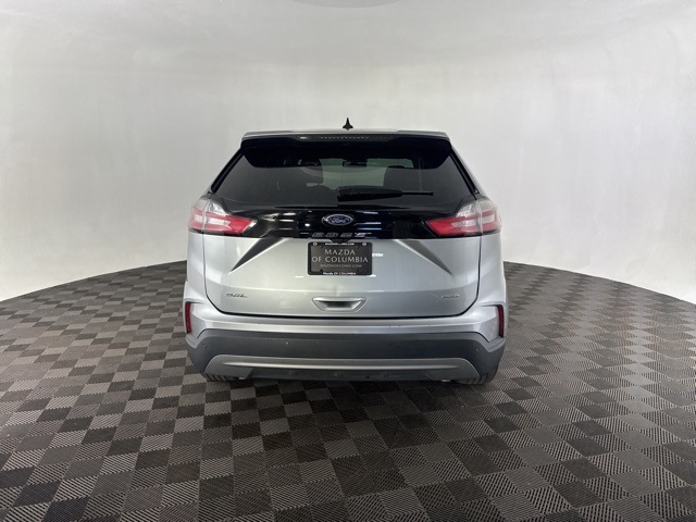 2024 Ford Edge SEL photo 4