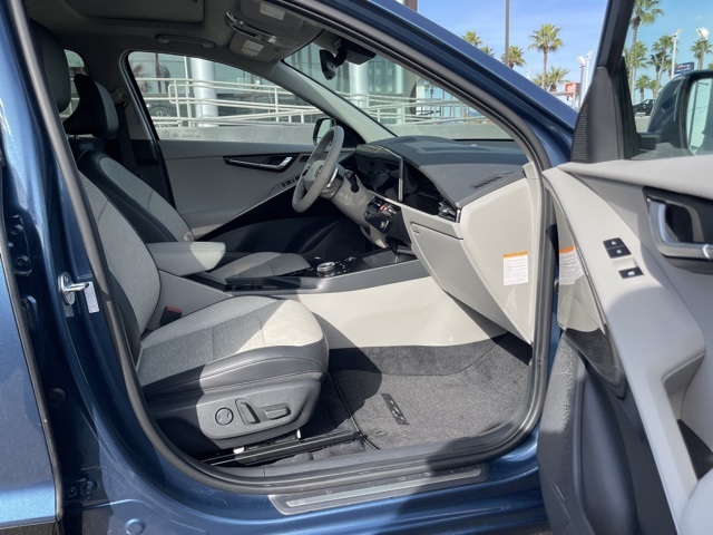 2023 Kia Niro EV Wave photo 19