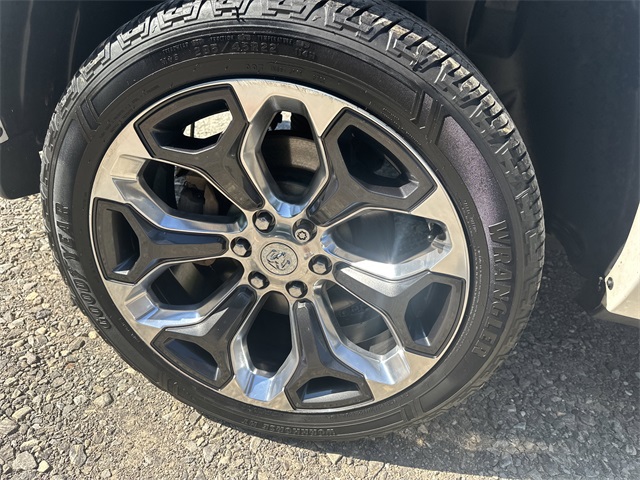 2019 Ram 1500 Limited photo 17