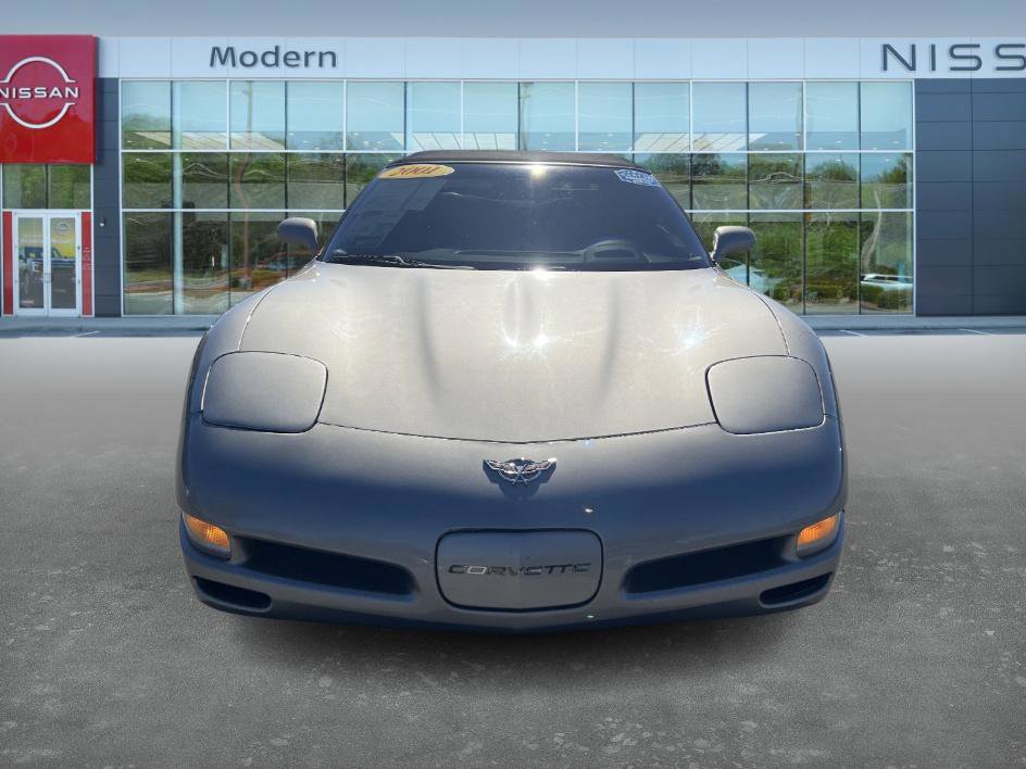 2001 Chevrolet Corvette Base photo 2
