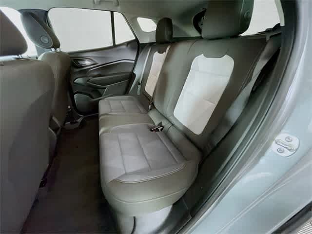 2025 Chevrolet Trax LS photo 22