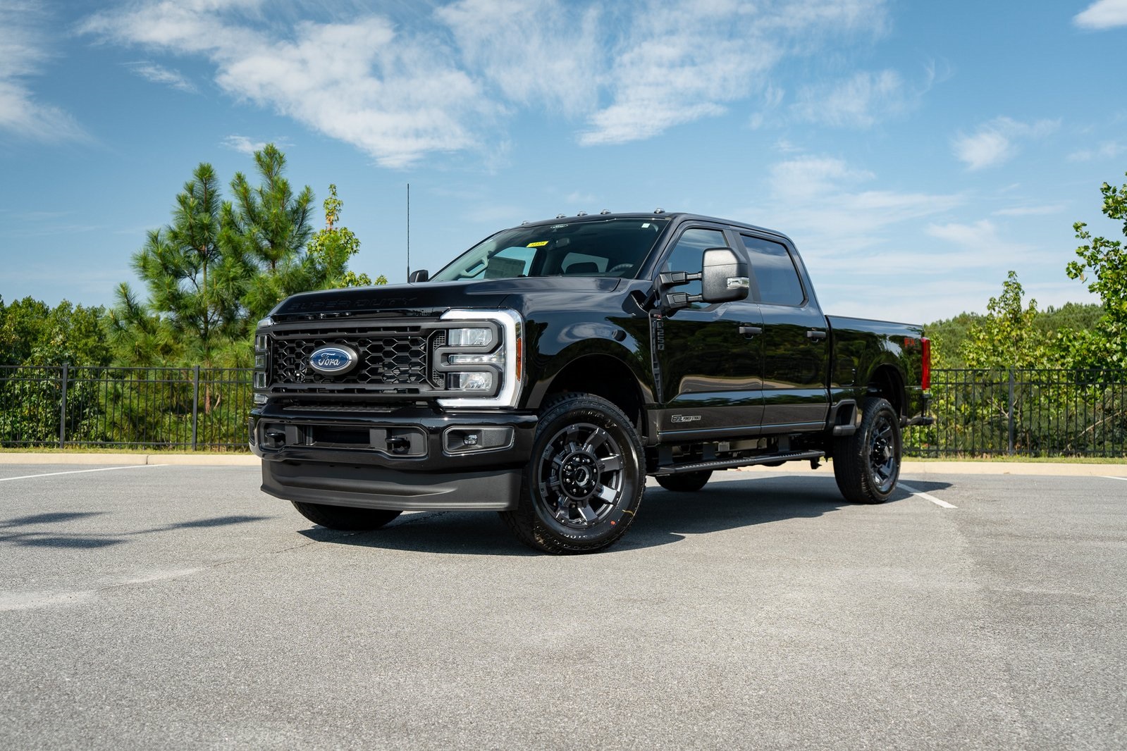2026 Ford F-250 Super Duty XL's photo