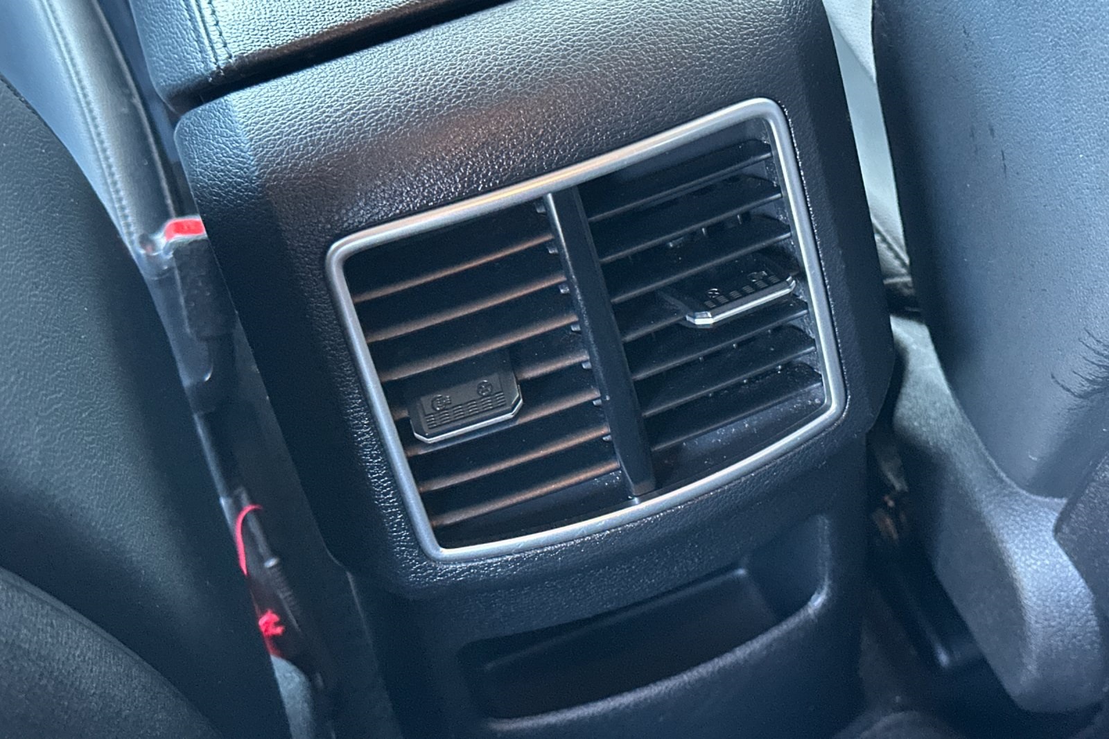 2023 Kia Sportage EX photo 10