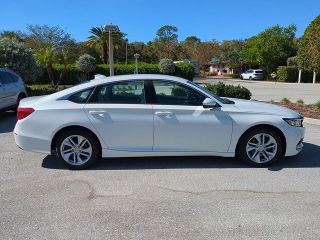 2018 Honda Accord LX photo 3