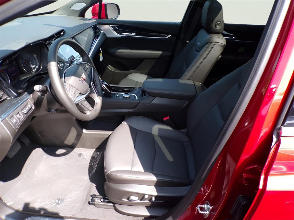 2025 Cadillac XT5 Premium Luxury photo 7