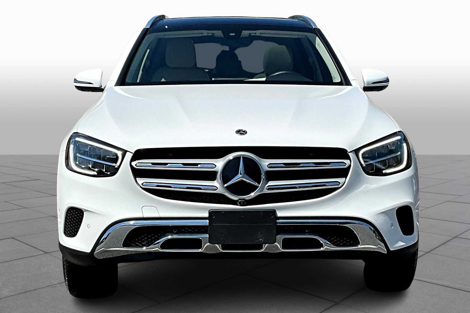 2021 Mercedes Benz GLC 300 4MATIC photo 3