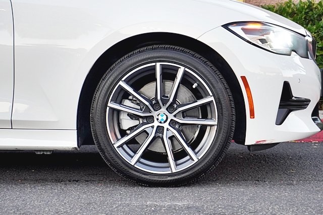 Used 2020 White BMW 330i image 7