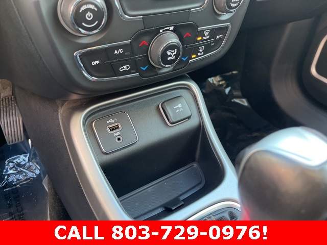 2020 Jeep Compass Latitude photo 23