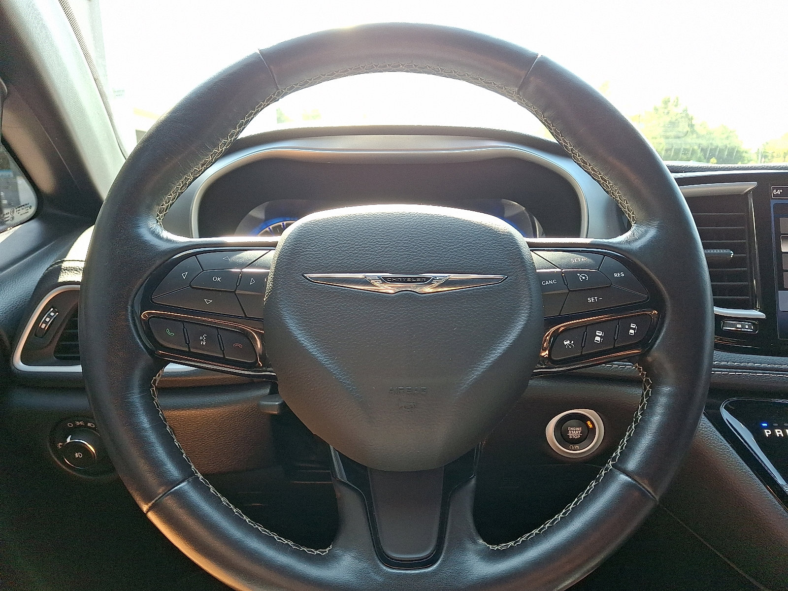 2021 Chrysler Pacifica Touring L photo 22