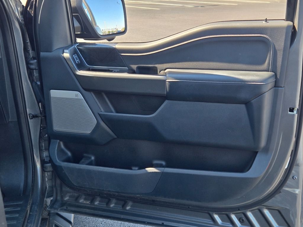 2022 Ford F-150 XLT photo 4