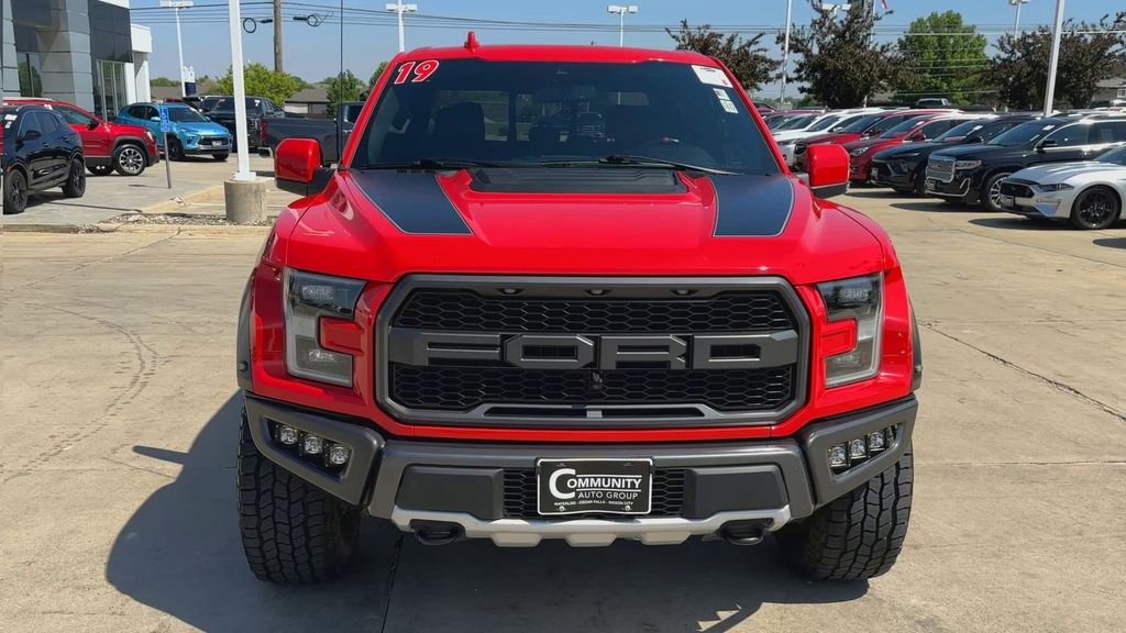 2019 Ford F-150 Raptor photo 3