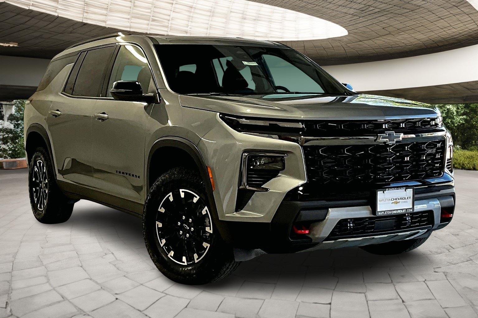 2026 Chevrolet Traverse Z71 photo 2