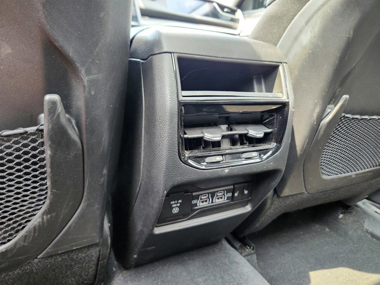 2023 Jeep Cherokee Base photo 32