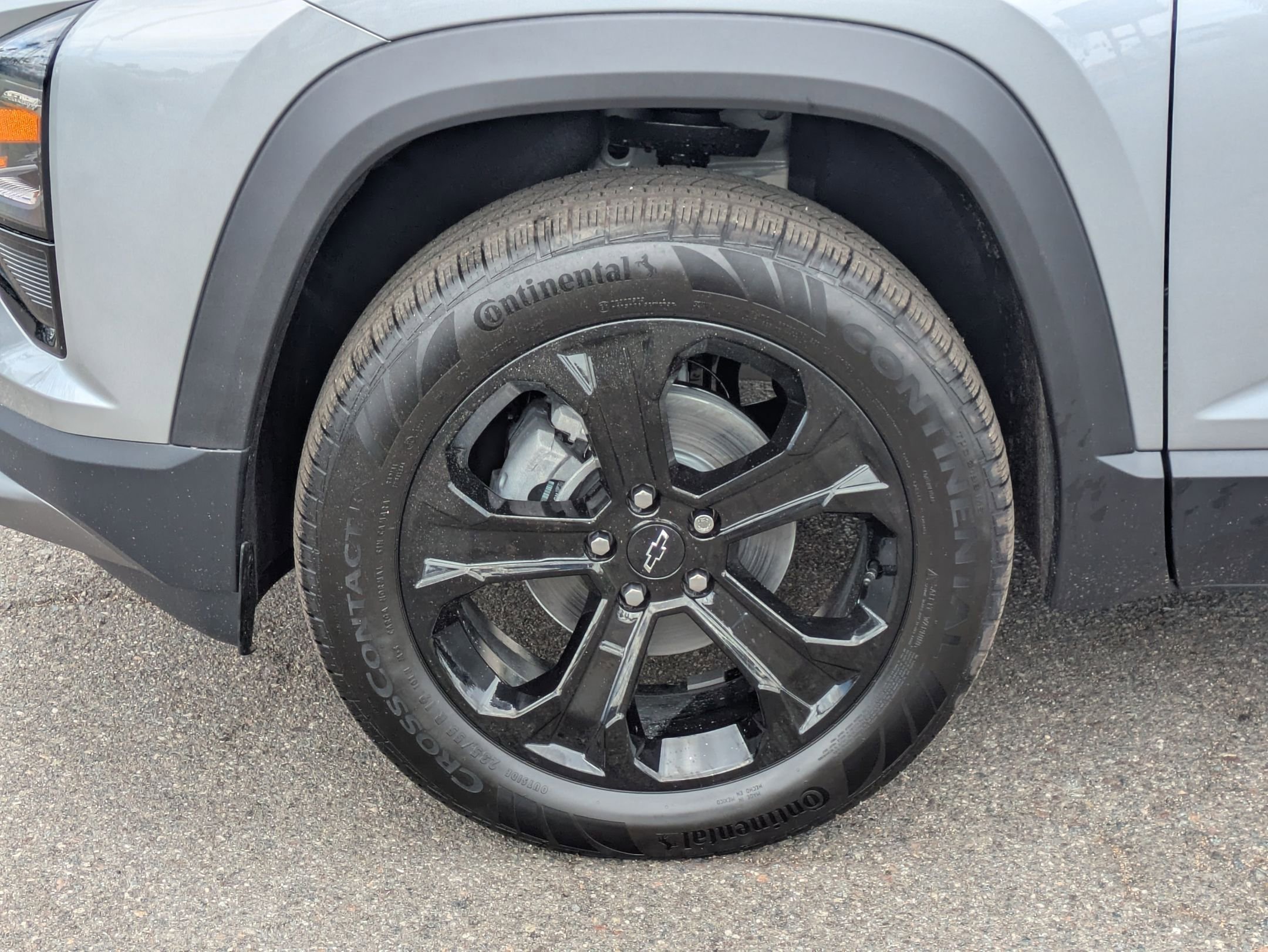 2026 Chevrolet Equinox LT photo 9