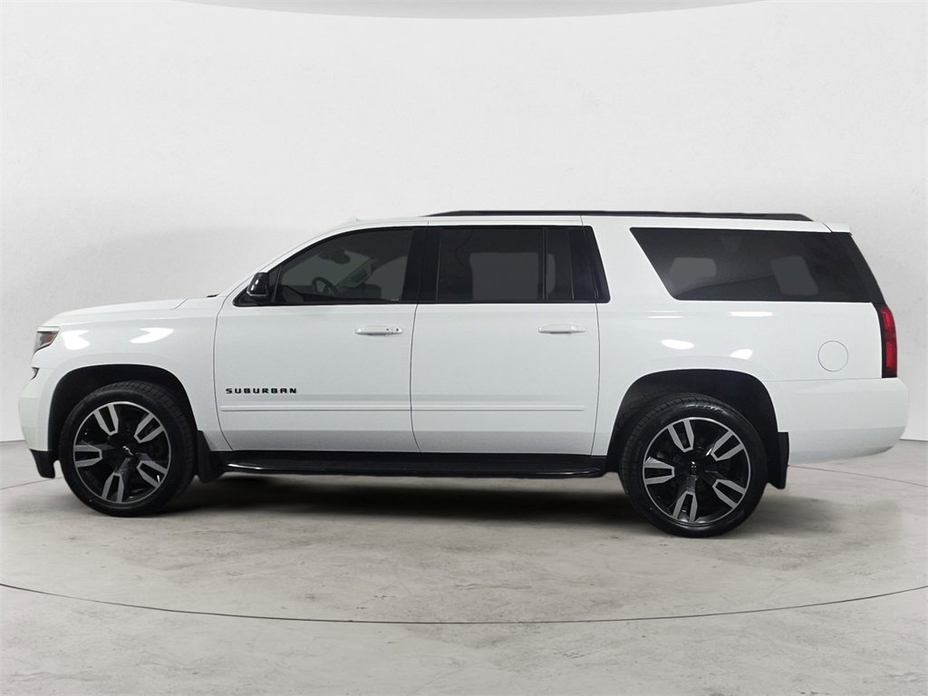 2019 Chevrolet Suburban Premier photo 2
