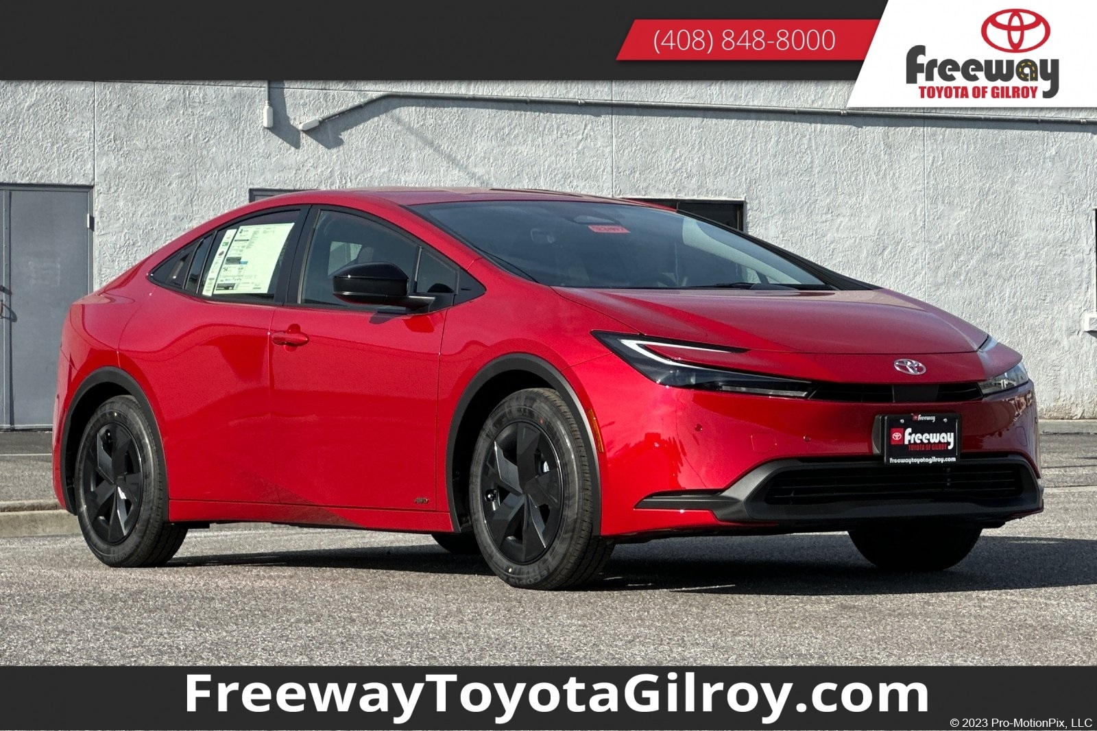 2026 Toyota Prius LE's photo