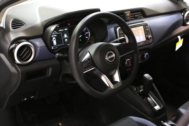 2025 Nissan Versa SV photo 7