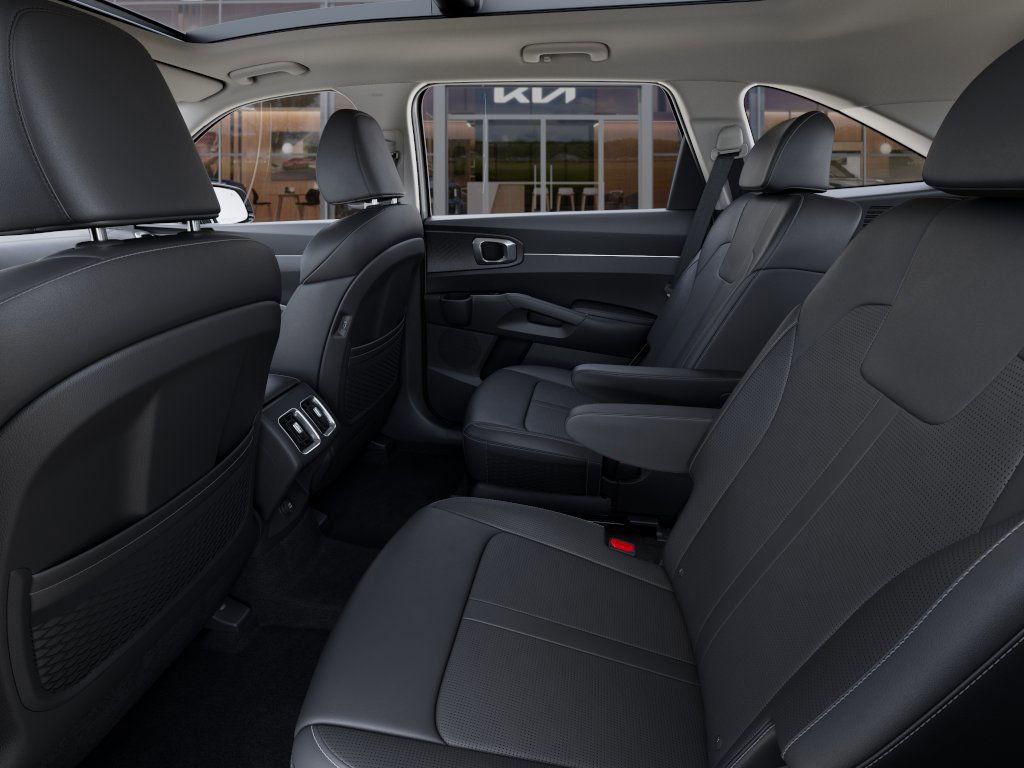 2025 Kia Sorento EX photo 17