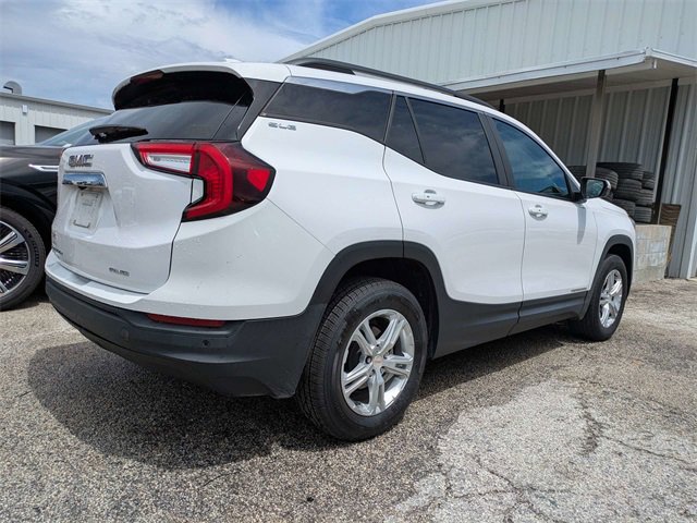 2022 Gmc Terrain SLE photo 4