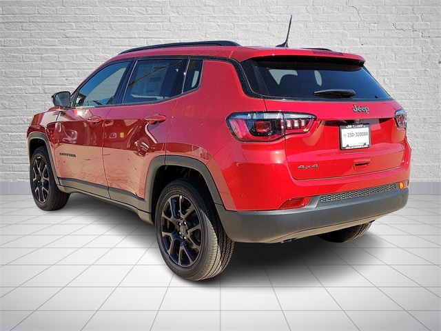 2026 Jeep Compass Latitude Altitude photo 2
