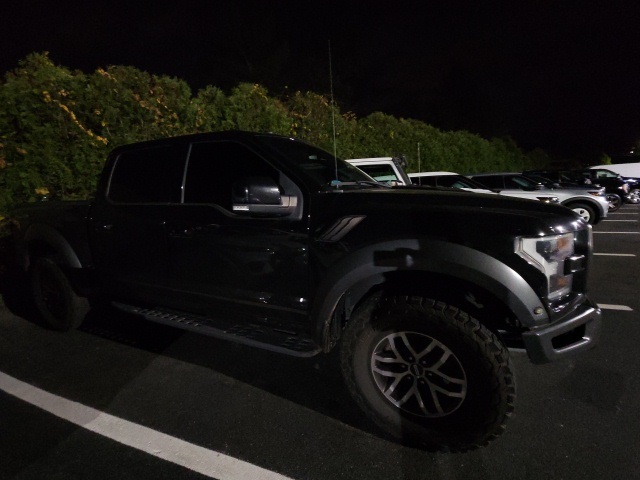 2018 Ford F-150 Raptor photo 3