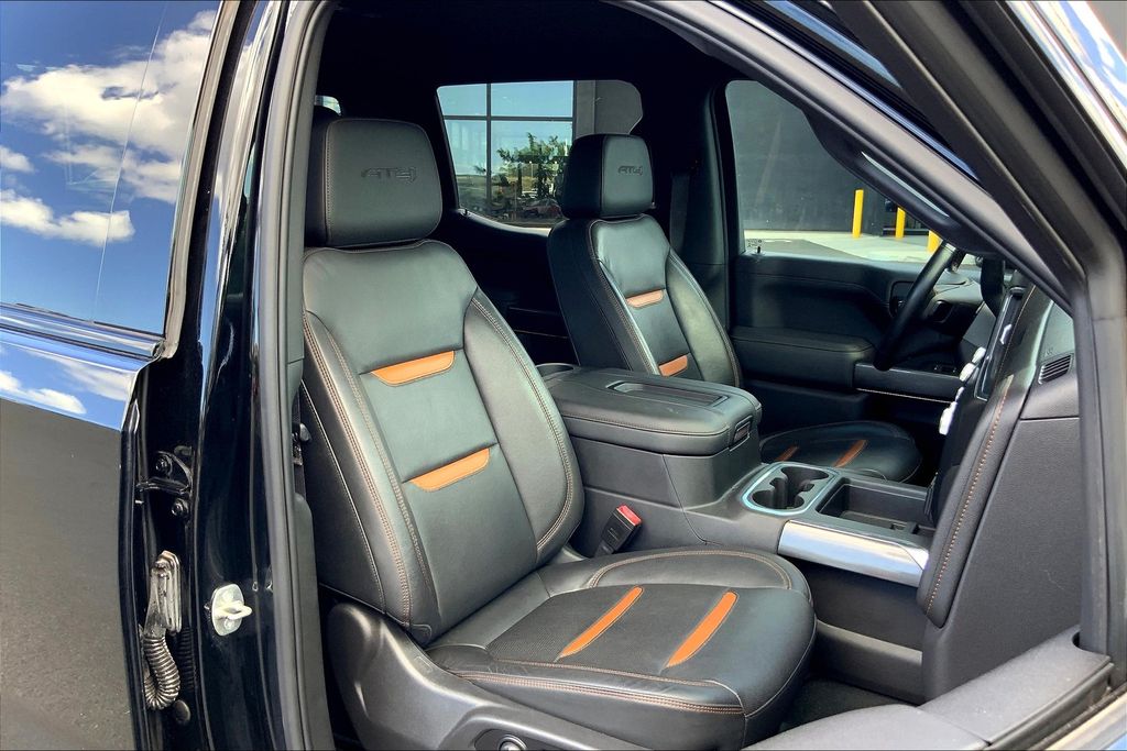 Image of Pre-Owned 2021 GMC Sierra 1500 AT4