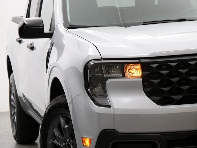 2025 Ford Maverick XLT photo 4