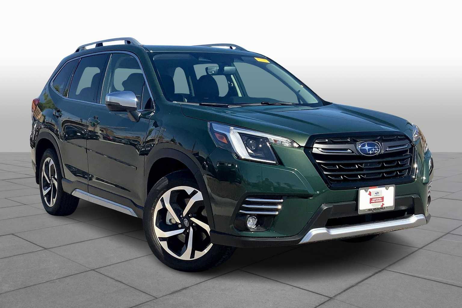 2024 Subaru Forester Touring photo 2