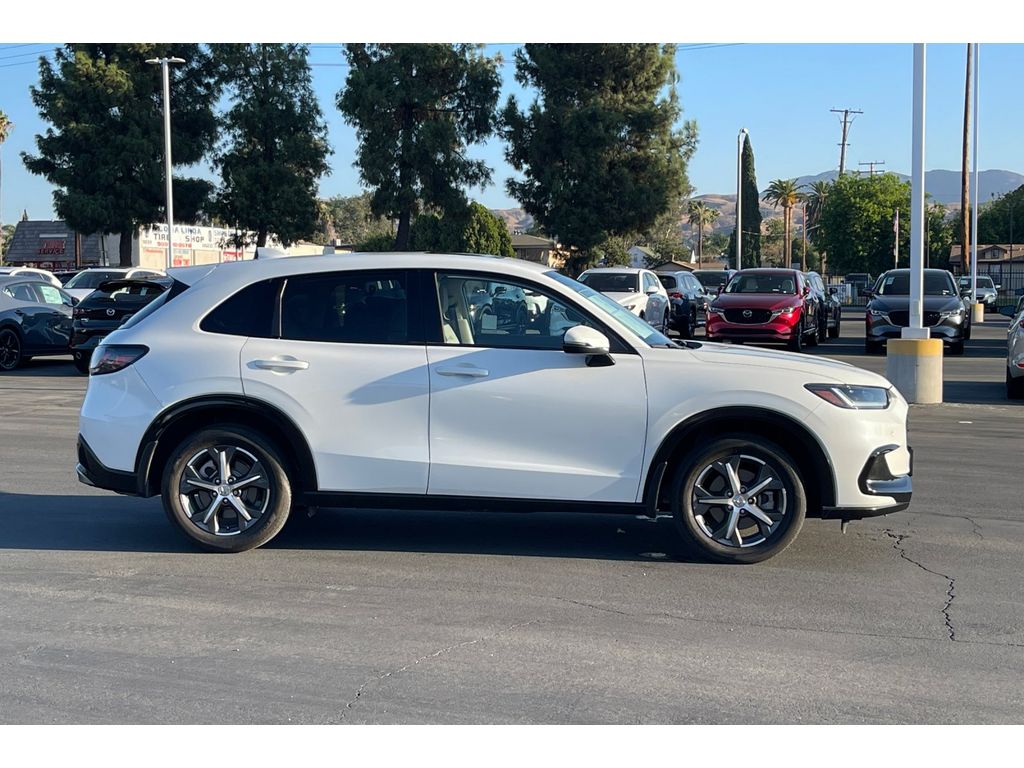 2024 Honda HR-V EX-L photo 6
