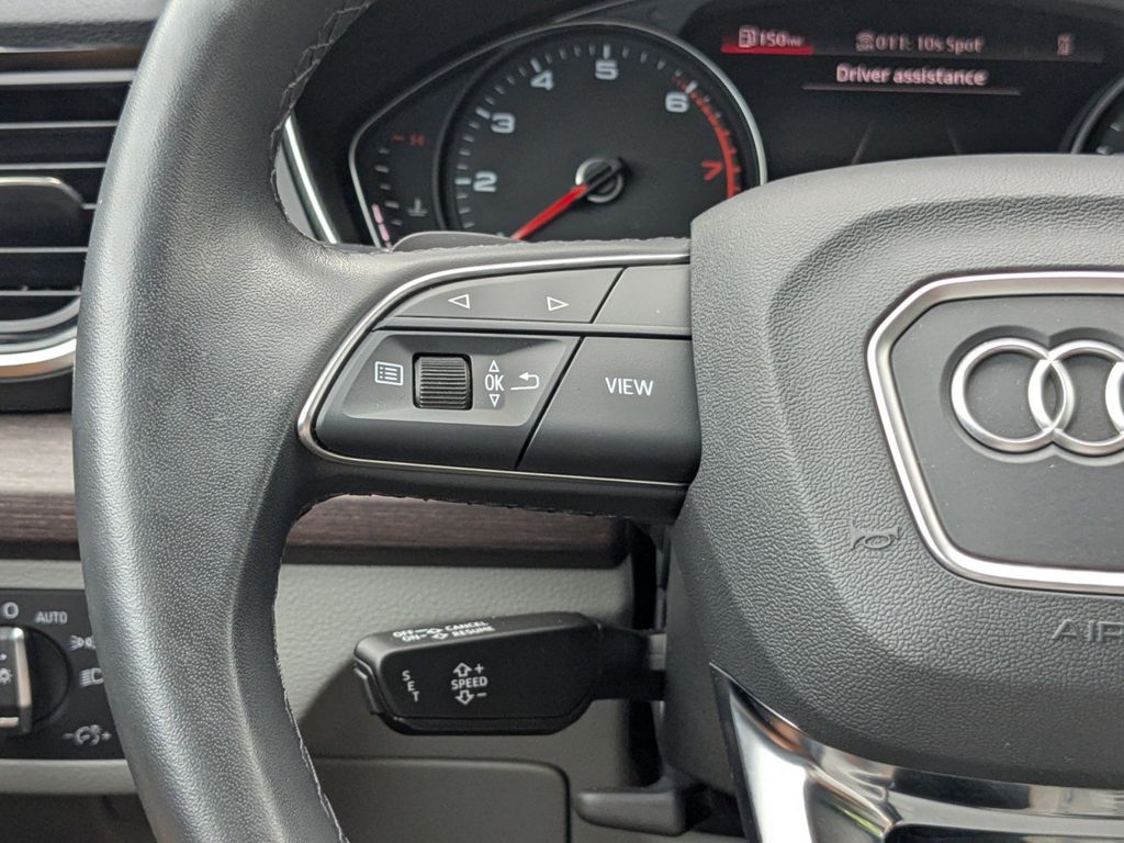 2022 Audi Q5 S line Premium 45 TFSI photo 17