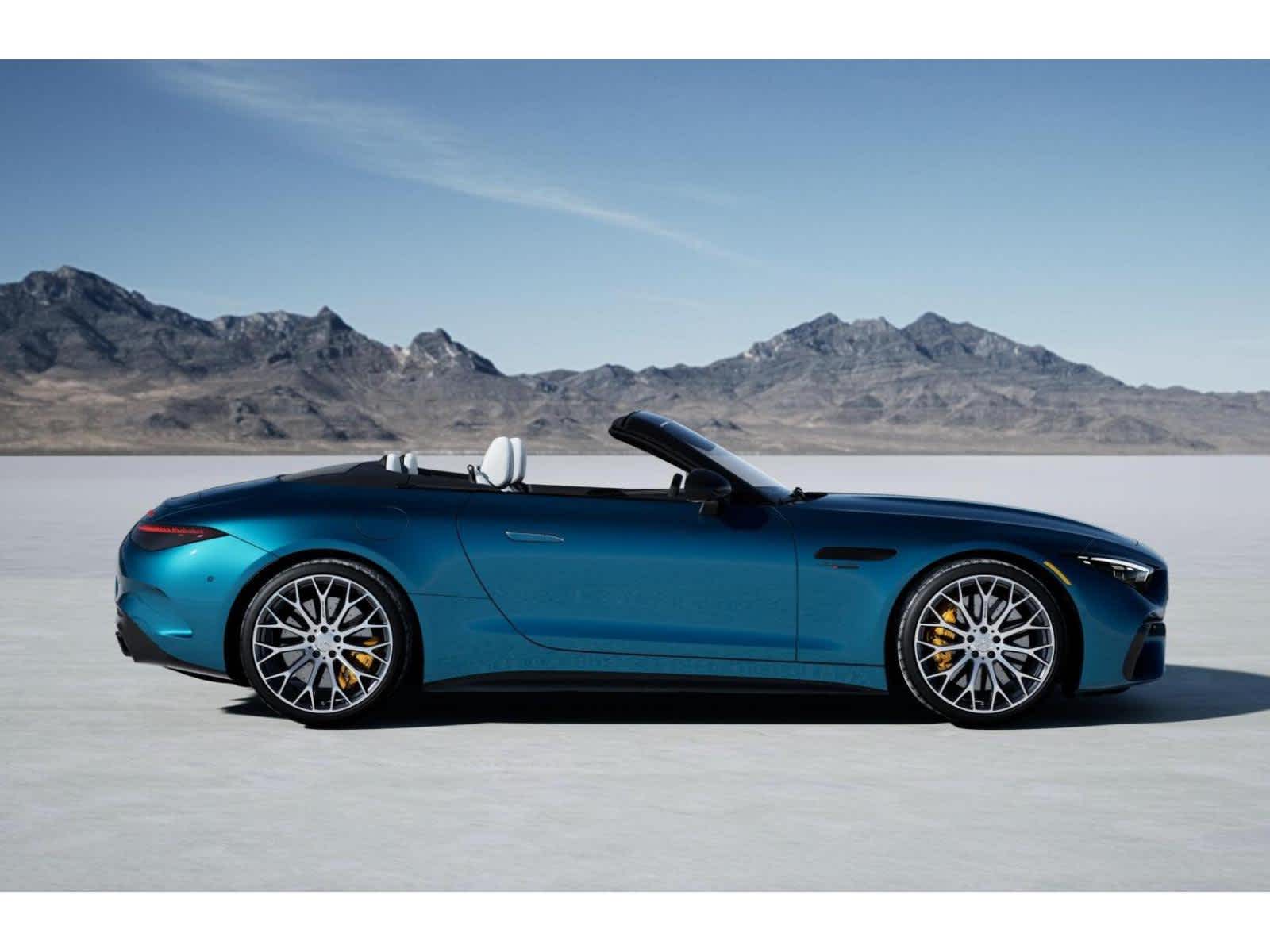 2026 Mercedes Benz SL AMG 63 photo 2