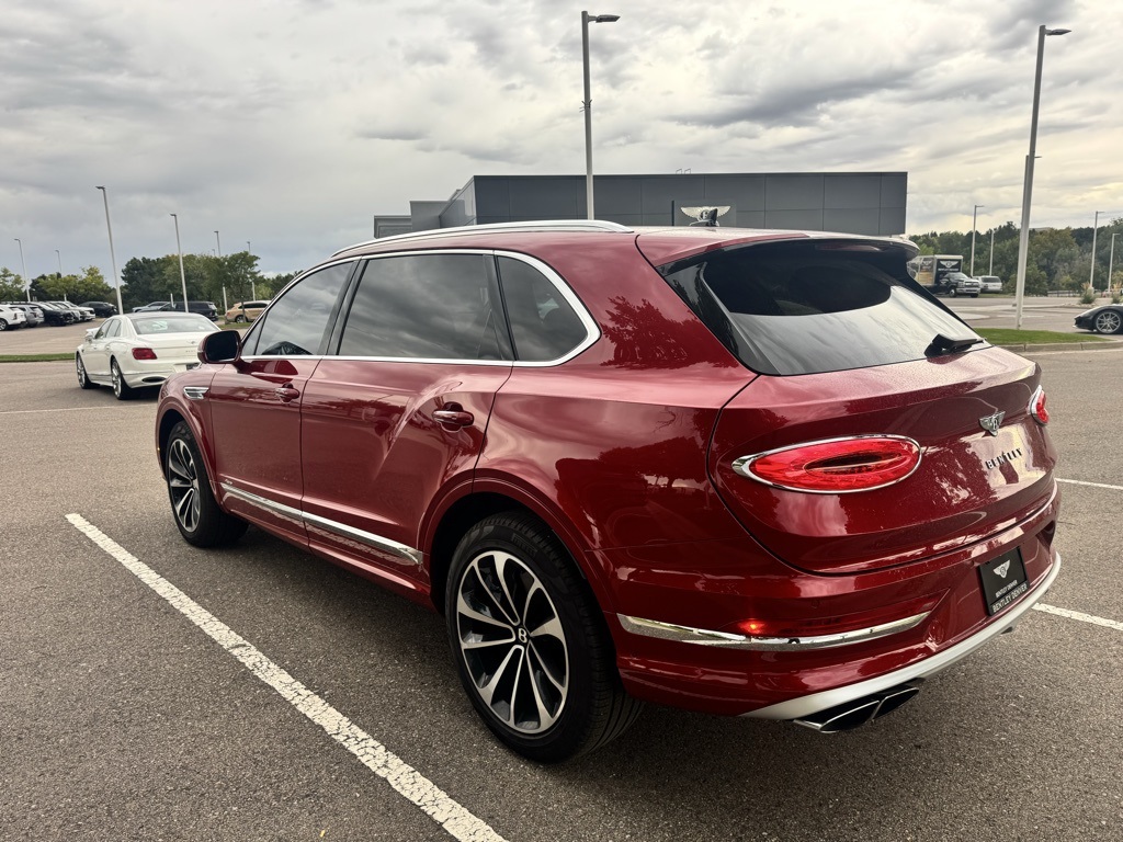 2024 Bentley Bentayga EWB Azure photo 4