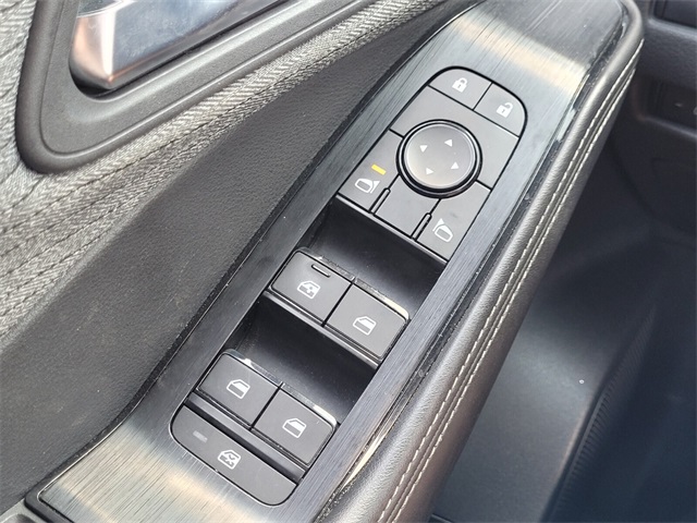 2023 Nissan Rogue SV photo 24