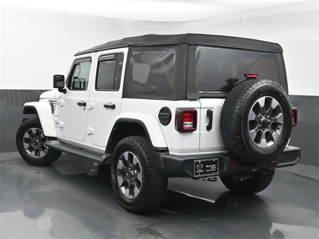2021 Jeep Wrangler Unlimited Sahara photo 4