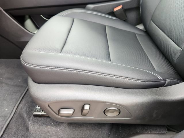 2025 Chevrolet Traverse photo 18