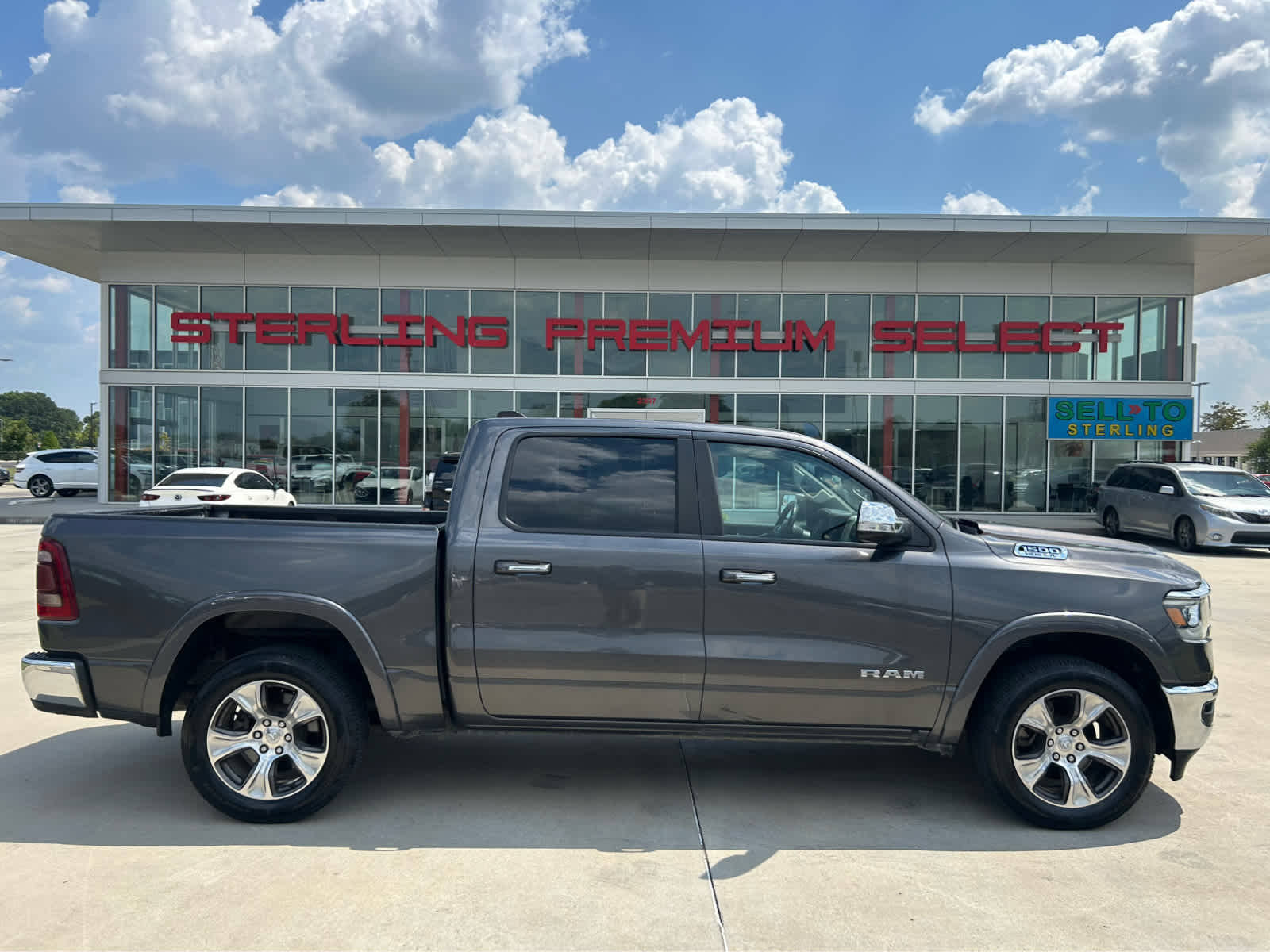 2022 RAM Ram 1500 Pickup Laramie's photo