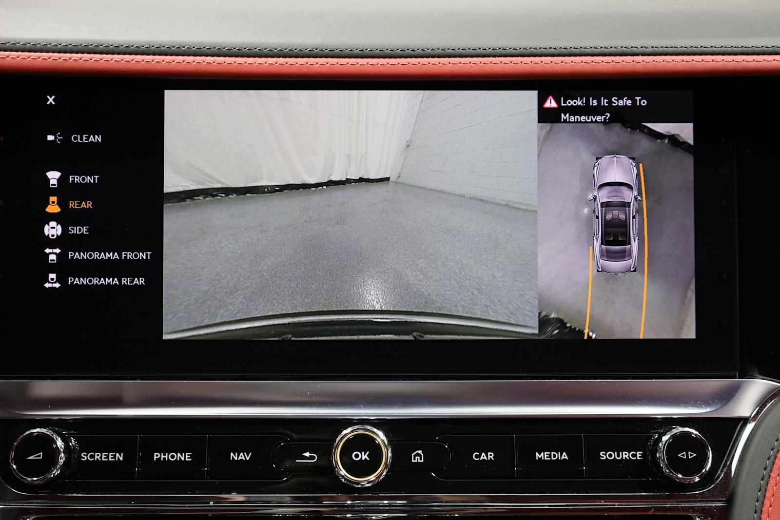 2021 Bentley Flying Spur V8 photo 10