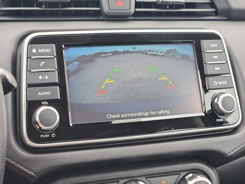 2025 Nissan Versa S photo 16