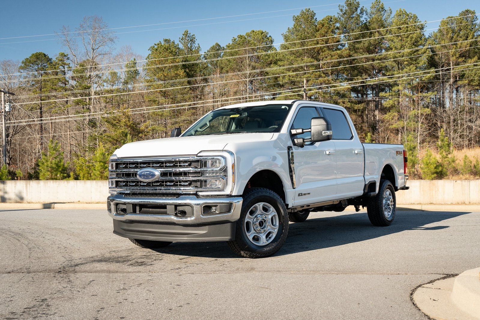 2026 Ford F-350 Super Duty XLT's photo
